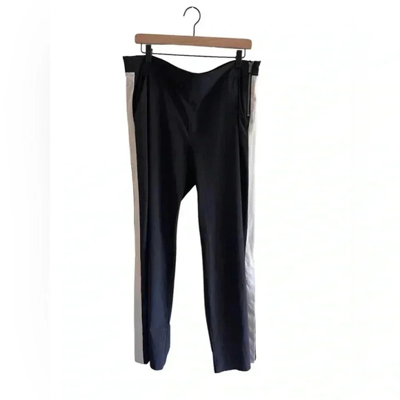 Athleta Luxe Gramercy Track Snap Leg Pants - Picture 4 of 16